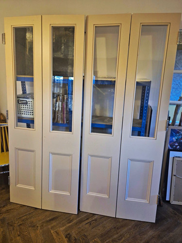 White internal glazed panel - 4x,