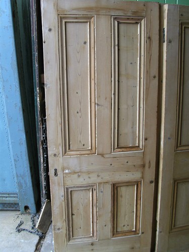 Door small short wide - door,